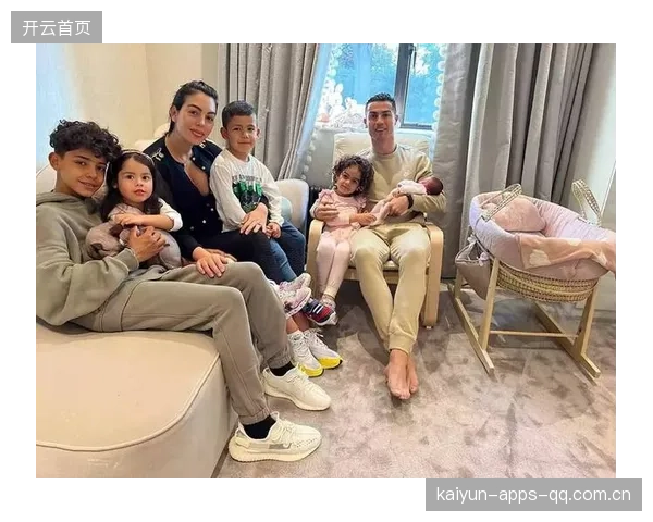 C罗出席老友婚礼派对，舞蹈惊艳全场引爆全网！